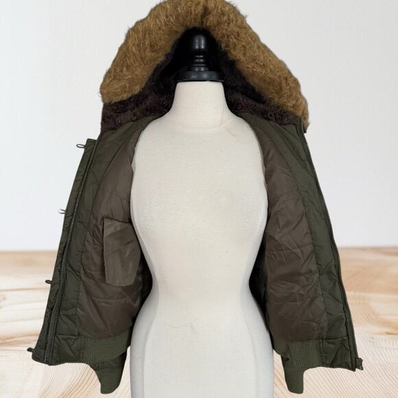 Steve Madden Down Bomber Jacket Sz S Womens Faux Fur Trimmed Hood Army Green FUN - Picture 6 of 10